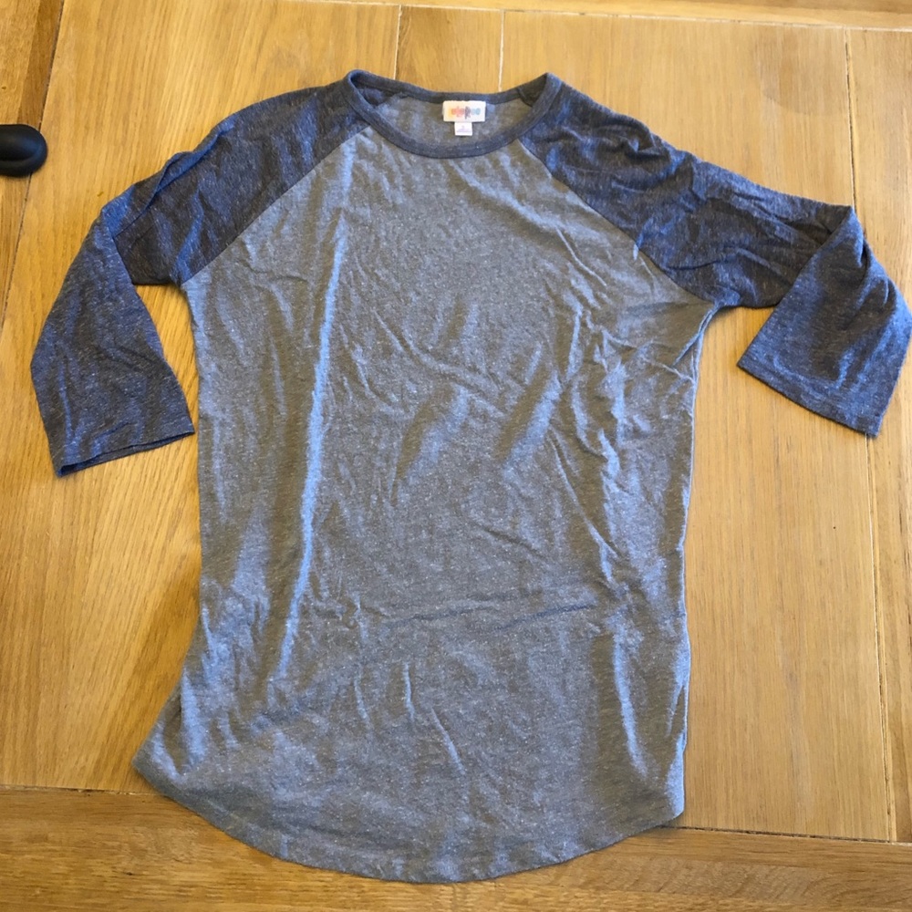 Raglan Randy Lularoe Top